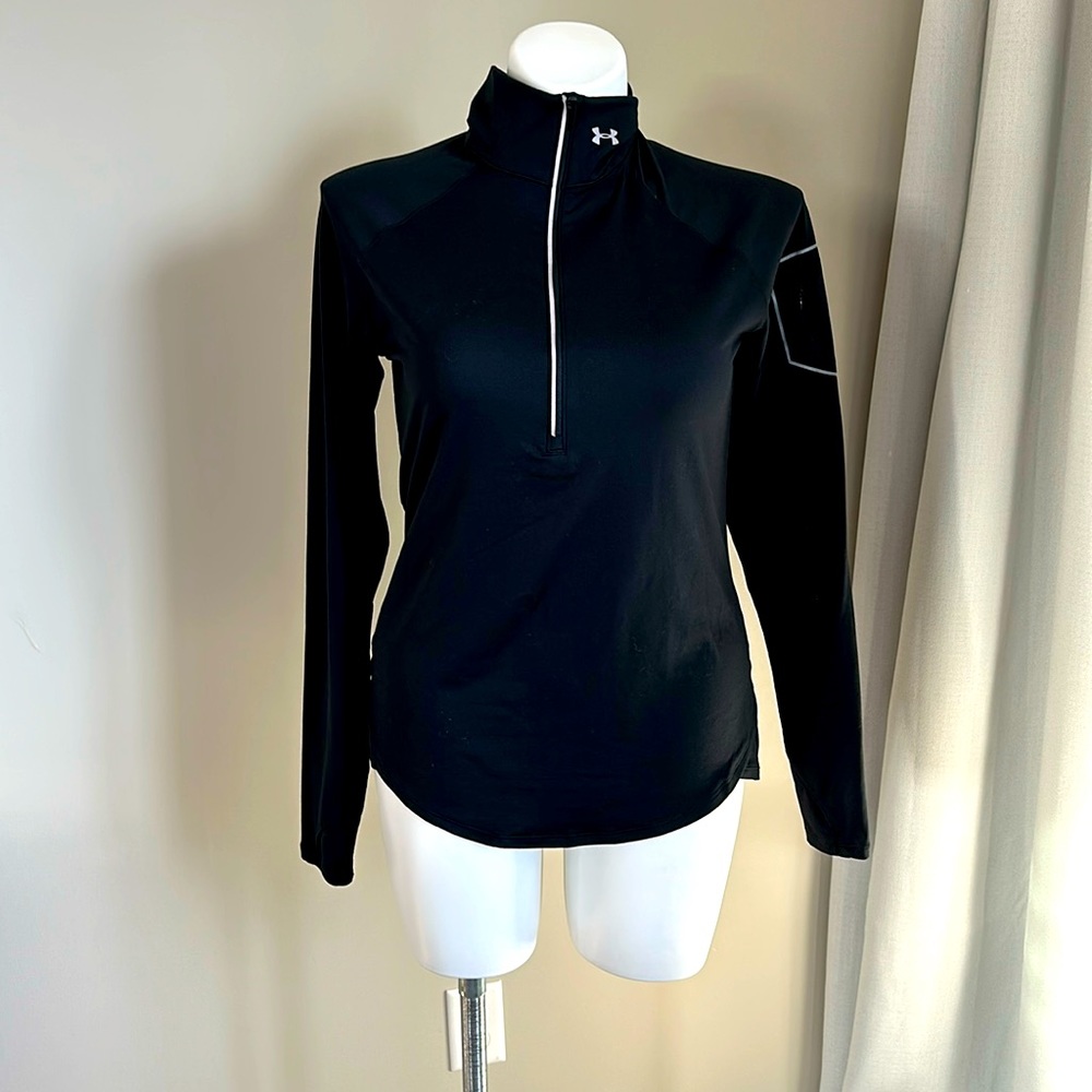 Under armor half zip sleeve pocket and back pocket size XL